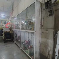 ویترین آلمینیومی شیشه دار|فروشگاه و مغازه|قیدار, |دیوار