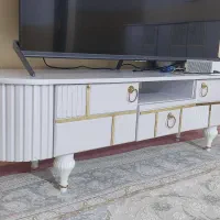 میز تلوزیون زیبا و بزرگ