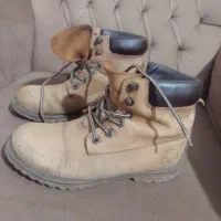 نیم بوت|کیف، کفش، کمربند|رشت, آب و برق|دیوار