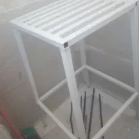 چهارپایه نو ورنگ شده