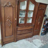 کمد۳ تکه دست دوم ومیز غذا خوری ۱۰نفری نو