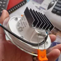 چراغ توکار ال ای دی