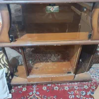 ۱ عدد تلوزیون و میز تلوزیون|تلویزیون و پروژکتور|مشهد, حجاب (شهرک غرب)|دیوار