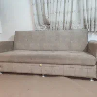 فروش مبل سه نفره شیک و سالم تخت شو