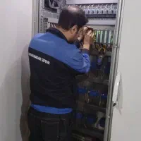 برق‌کار صنعتی، PLC اینورتر تعمیرات برقی دستگاه