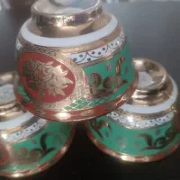 قوری و پیاله چای خوری