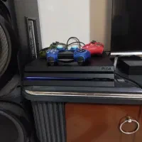 ps4 pro همراه پک کامل vr همراه 40 عدد بازی