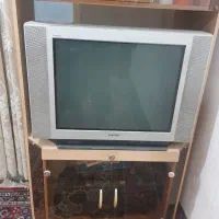 تلویزیون  ۲۹ اینچ سونی وگا وسیلور و میز