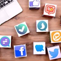 نرم افزار موبایل،فعالسازی،آیفون،اندروید،نصب برنامه