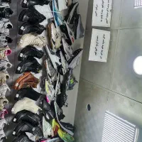 فروش حدود 200جفت بوت  زنانه