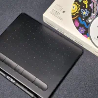 قلم نوری  اینتوس اسمال وکام Wacom Intuos Small