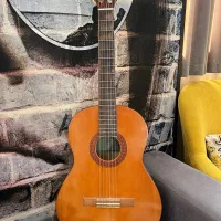 گیتار یاماها C40