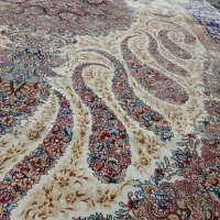 فرش ابریشم ۱۲۰۰ شانه ۶متری آکبند