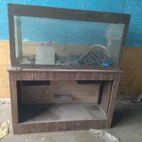 آکواریوم ومیز و متعلقات