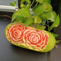 حکاکی هندوانه و کدو + میوه آرایی شب یلدا|خدمات پذیرایی، مراسم|تهران, شادآباد|دیوار