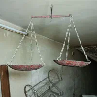 ترازوی قدیمی|کلکسیون اشیاء عتیقه|خمینی‌شهر, |دیوار