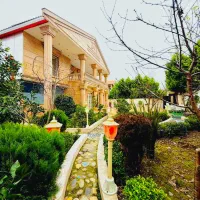 ۶۰۰متراستخرداخلی**زیرقیمت*فوری