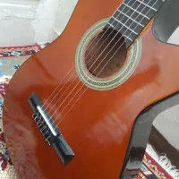 گیتارنونوباکاورمشکی