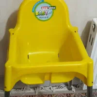 صندلی غذاخوری کودک مخصوص رستوران
