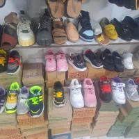 کتانی مدرسه|کفش و لباس بچه|قم, خاکفرج|دیوار