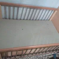 تخت خواب بچه