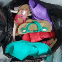 کفش|کیف، کفش، کمربند|شیراز, محراب|دیوار