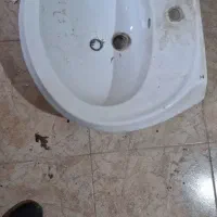 دوعدد سنگ روشویی با پایه|لوازم سرویس بهداشتی|کرمان, |دیوار