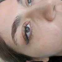 آموزش و خدمات اکستنشن مژه و ابرو