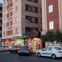 مغازه ۱۸ متر بر اصلی شهرک علایین