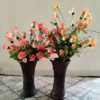 گل و گلدان مصنوعی