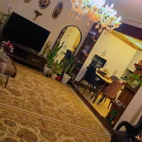 یک واحد ۹۰متری سال ساخت ۸۷ در خیابان ۱۷شرقی