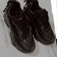 کفش|کیف، کفش، کمربند|بروجرد, |دیوار