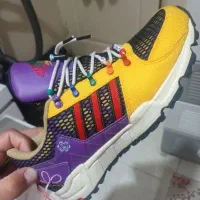 کتونی سفارش کره