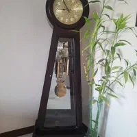 ساعت ایستاده مدرن