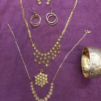 طلا جواهرات