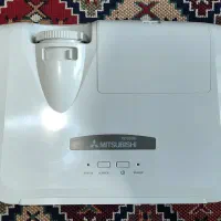 ویدئو پروژکتور سالم و تمیز