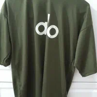 تیشرت کلاه دار