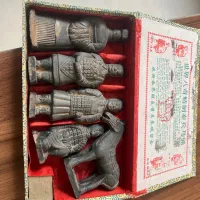 مجسمه چینی|کلکسیون و سرگرمی|شیراز, زند|دیوار