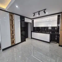 واحد ۸۴م فول دیزاین غرق در نور در شهر جدید مهستان