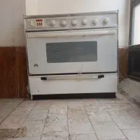فروش اجاق گاز/فر دار /سالم /پنج شعله