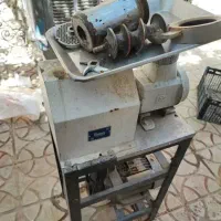 چرخ گوشت و لوازم ساندویچی