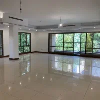 122متر3خ-از-سه-طرف-پرده-خور-قدی-4ساله-چهارباغ