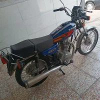 موتور سیکلت اترک