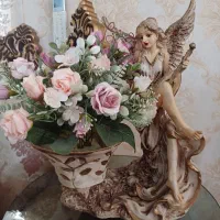 تعدادی زیاد لوازم خانگی|ظروف سرو و پذیرایی|فومن, |دیوار