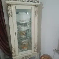 تابلوفرش و گنجه