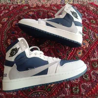 کفش Nike  دیور سایز ۴۴ آکبند و نو