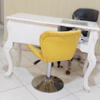 میزناخن 1عدد کانترمنشی بانورمخفی استندلاک|آرایشگاه و سالن‌های زیبایی|رباط‌کریم, رباط‌کریم|دیوار