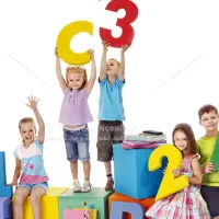 استخدام مربی زبان کودک