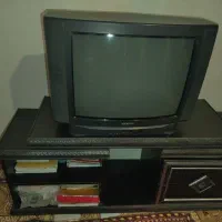 میز و تلویزیون|تلویزیون و پروژکتور|همدان, |دیوار