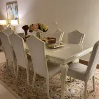 مبل ومیز غذا خوری